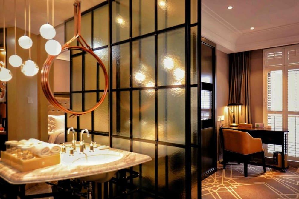Jinjiang Metropolo Classiq Shanghai Nanjing Road Exterior photo